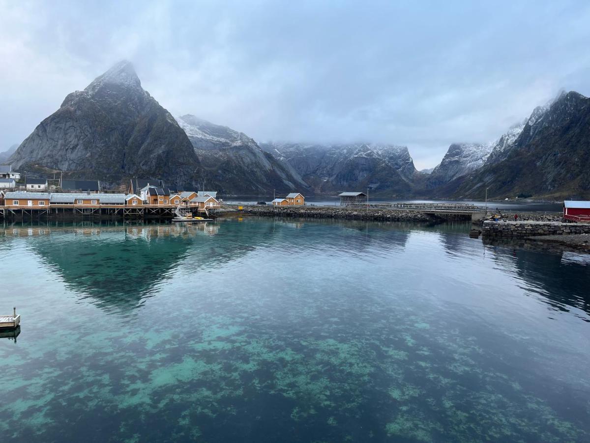Rostad Retro Rorbuer Reine Exteriör bild