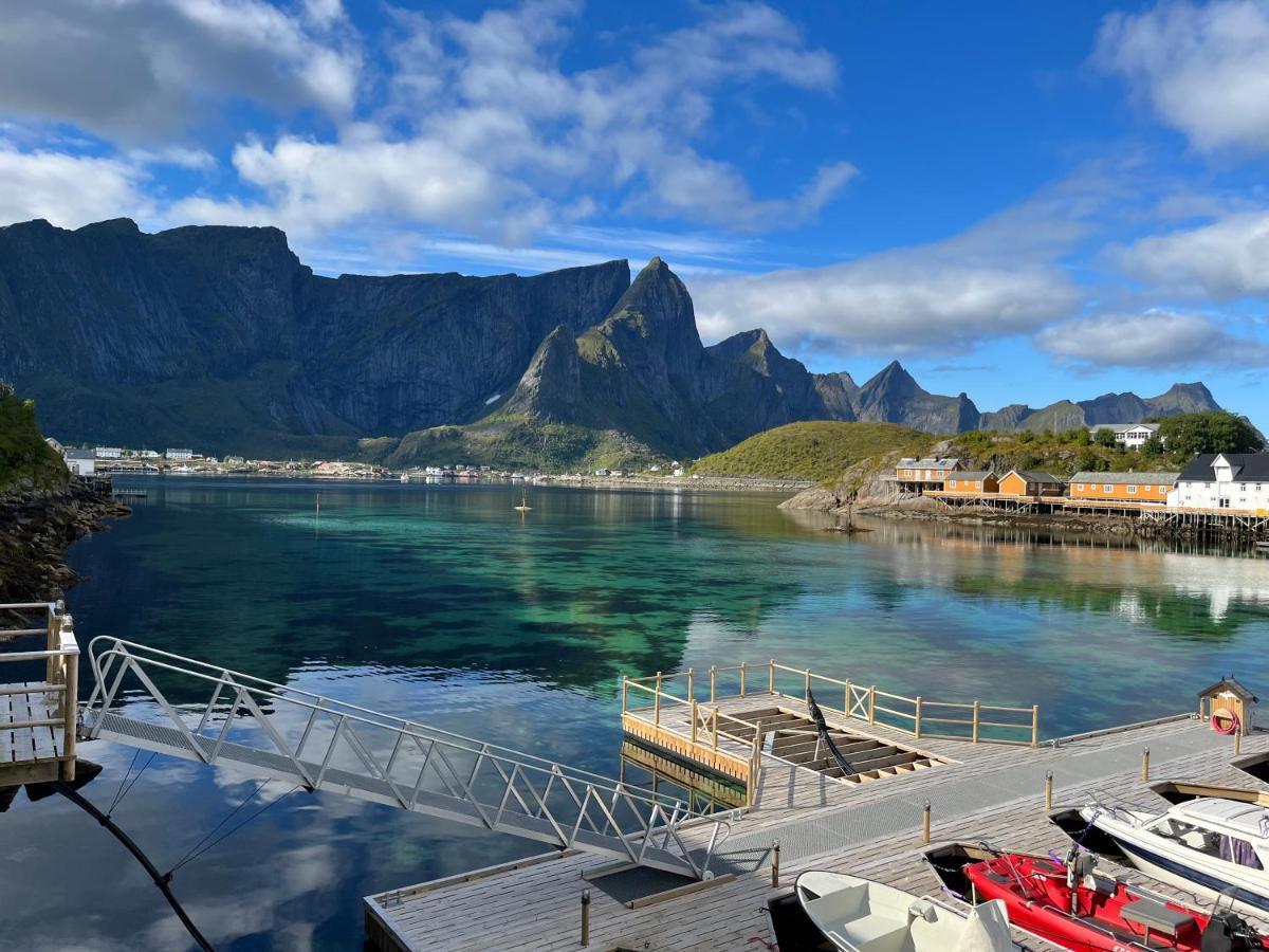 Rostad Retro Rorbuer Reine Exteriör bild